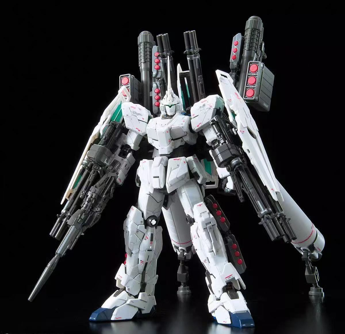1/144 RG RX-0 Full Armor Unicorn Gundam Full Psycho-frame (FACTORY SEALED)