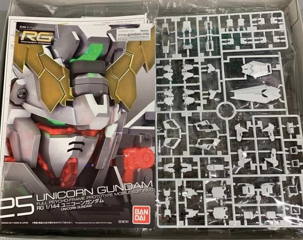Bandai RG 1/144 RX-0 Unicorn Gundam Final Battle Ver. Special Coating Base