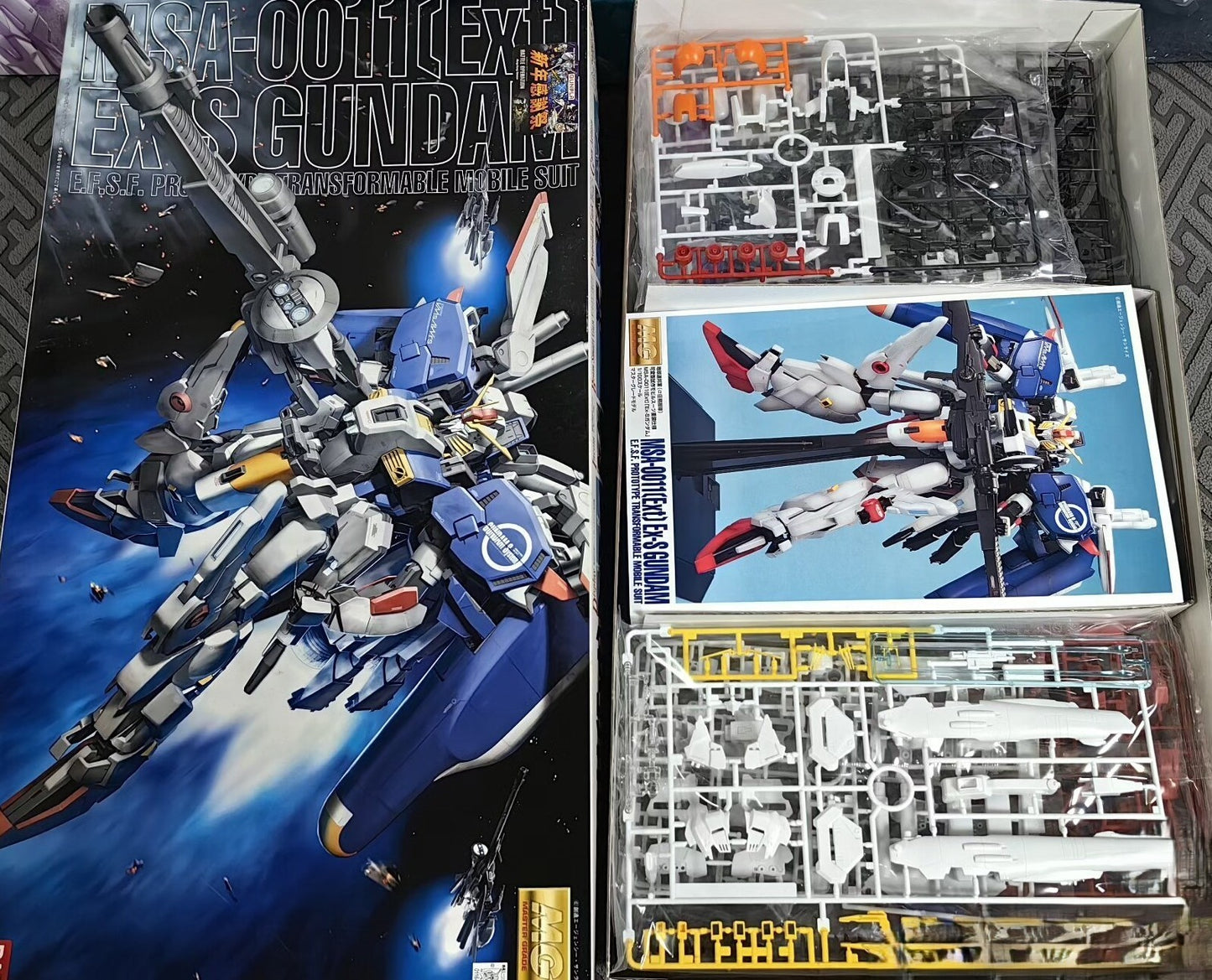 Bandai Transformable MG 1/100 Ex-S Gundam [MSA-0011 (Ext)] | E.F.S.F. Prototype