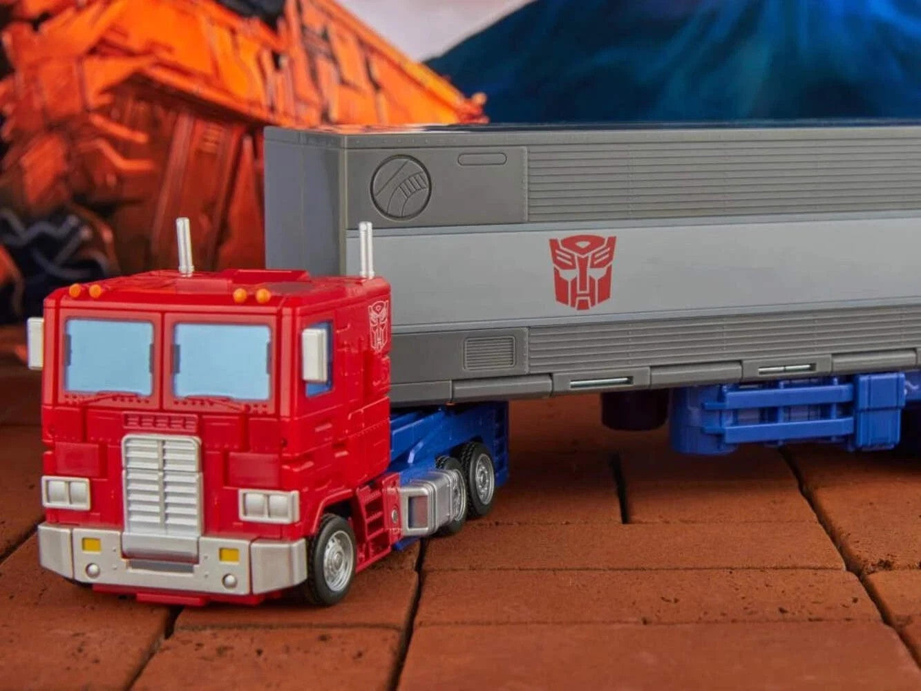 Transformers Studio Series 86 Optimus Prime The Movie Hasbro Takara Tomy Figure
