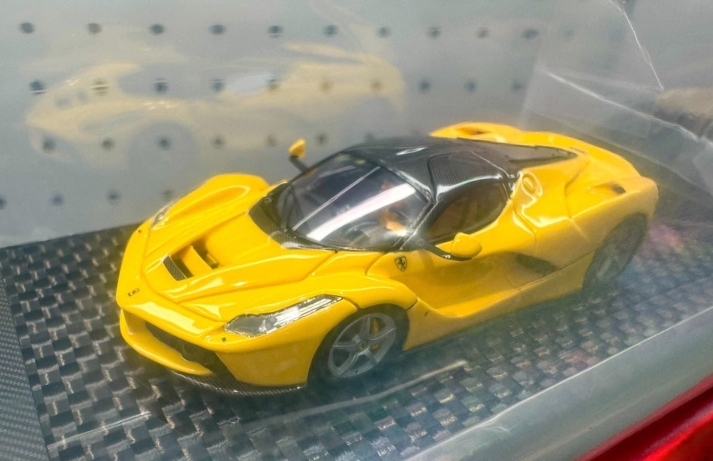 DMH 1/64 Ferrari LaFerrari Yellow Limited 50 Carbon Base Rare