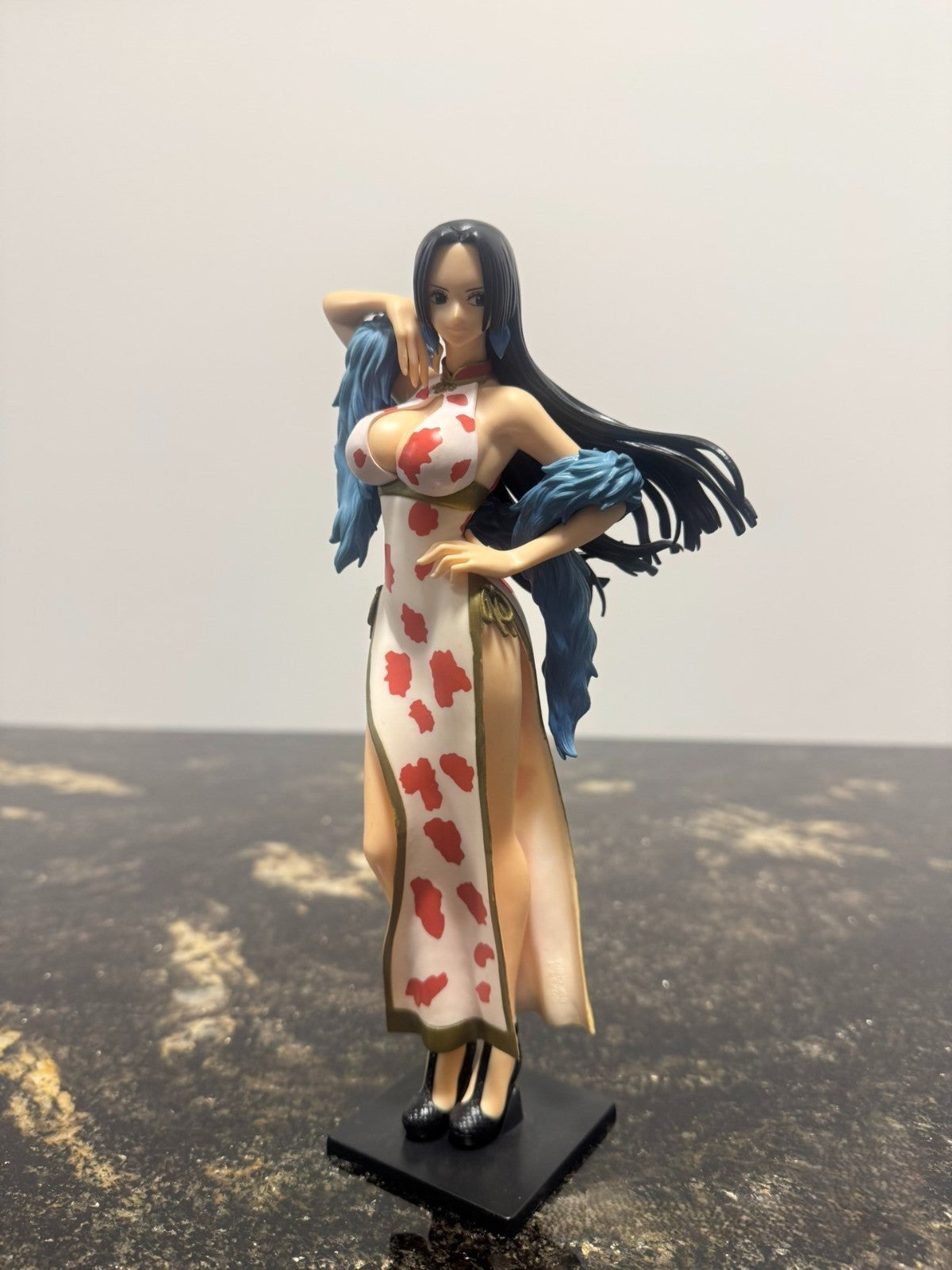 One Piece Sweet Style Pirates Boa Hancock Red Sarome Style Banpresto No Box