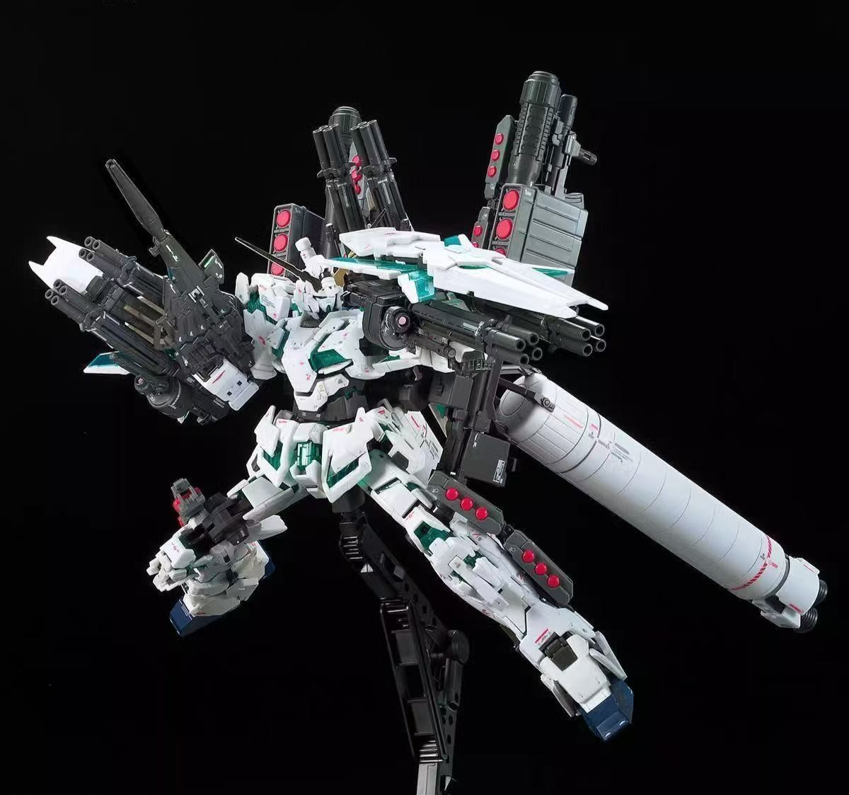 1/144 RG RX-0 Full Armor Unicorn Gundam Full Psycho-frame (FACTORY SEALED)