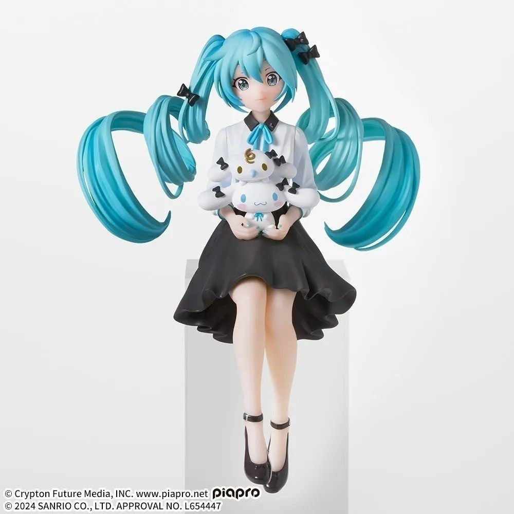 SEGA Chokonose Premium Figure – Hatsune Miku × Cinnamoroll Osumashi Ver.