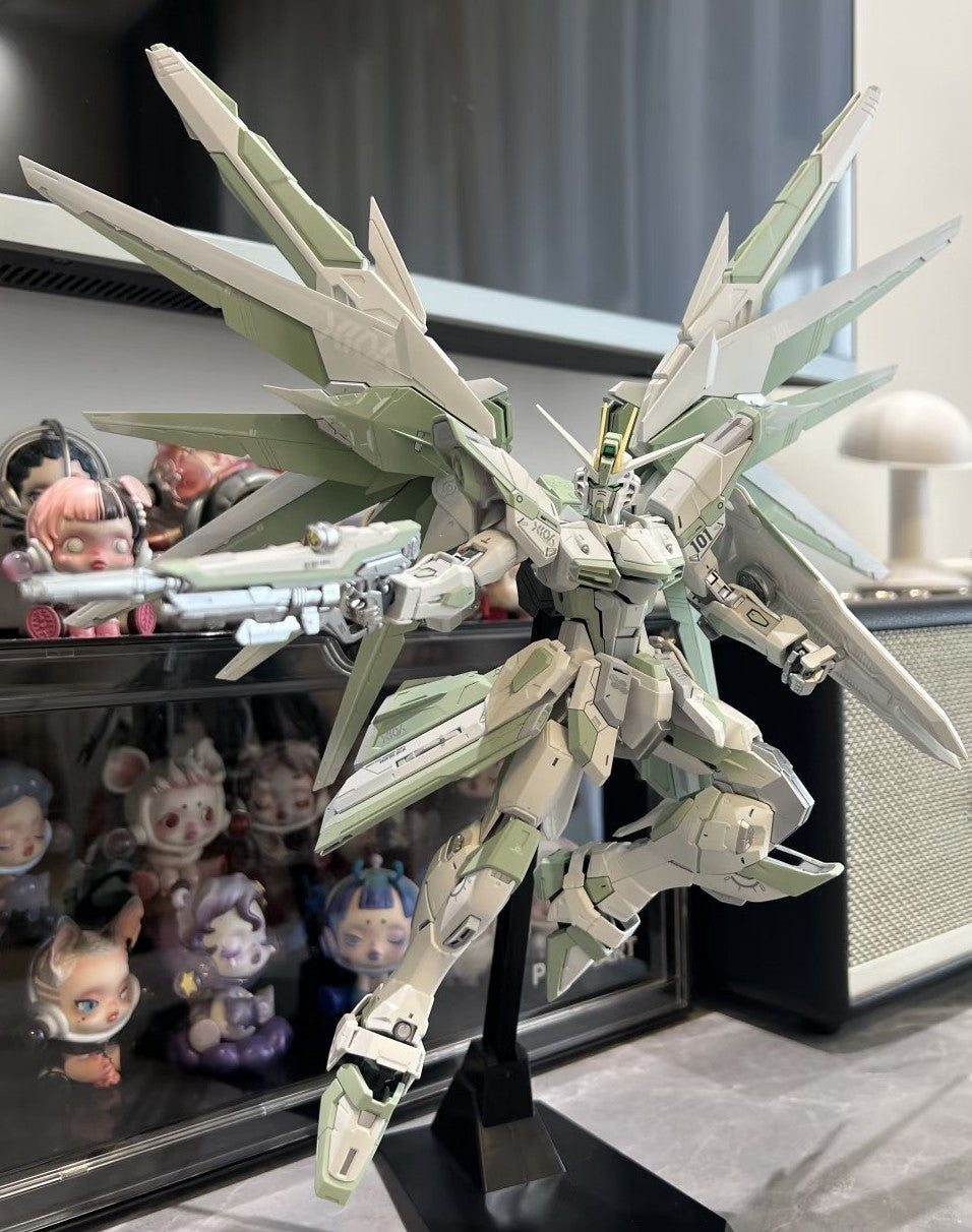 MG 1/100 Super Welfare Freedom Gundam Custom Ver. SHANGYONG Model Kit