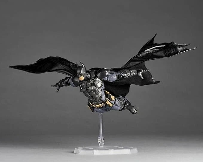 Revoltech Amazing Yamaguchi Batman Dark Knight Ver. Kaiyodo w/bonus