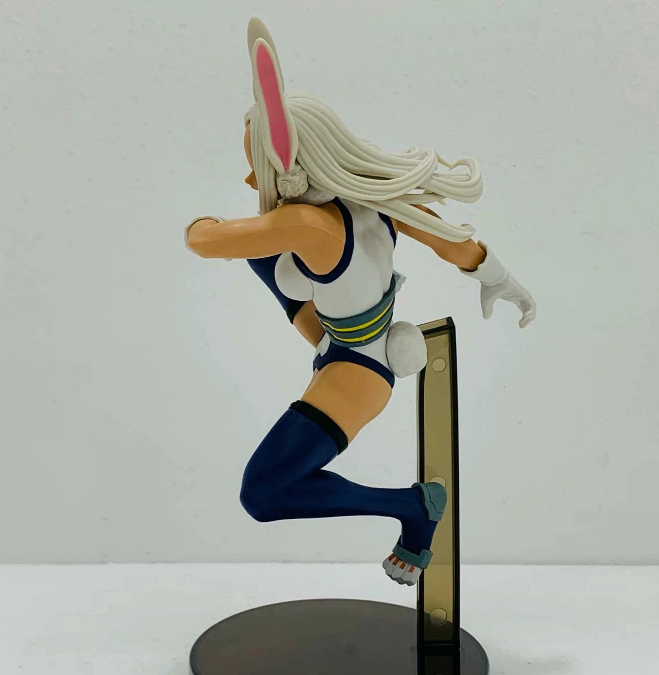 My Hero Academia Mirko The Amazing Heroes Vol.22 No Box