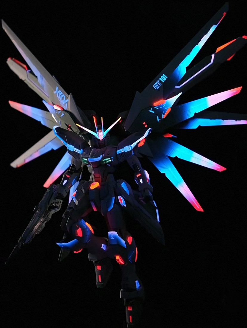 MG 1/100 Super Welfare Freedom Gundam Custom Ver. SHANGYONG Model Kit