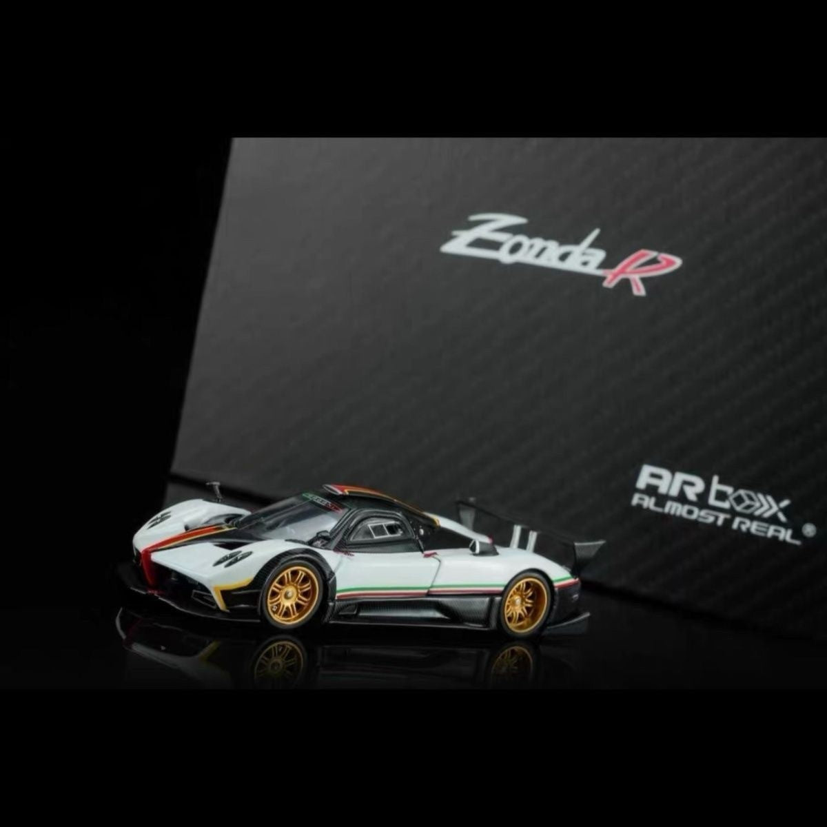 Pagani Zonda R White 1/64 Diecast Model Car AR Box