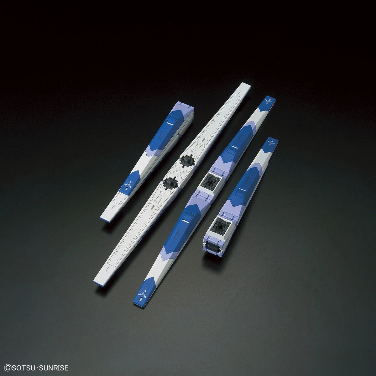 Bandai RG RX-93-v2 Hi-V Gundam 1/144 Model Kit Char's Counterattack