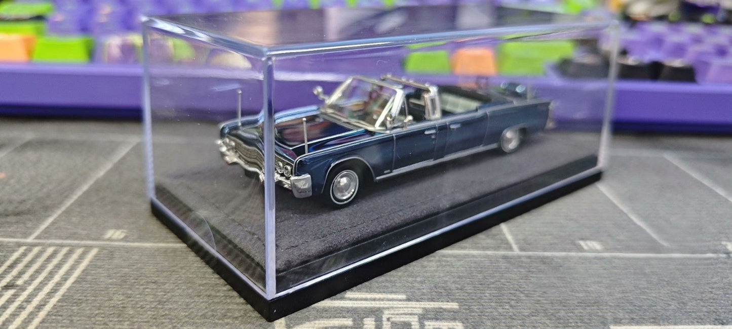 GOC Lincoln Continental SS-100-X JFK Presidential Car 1/64 Model