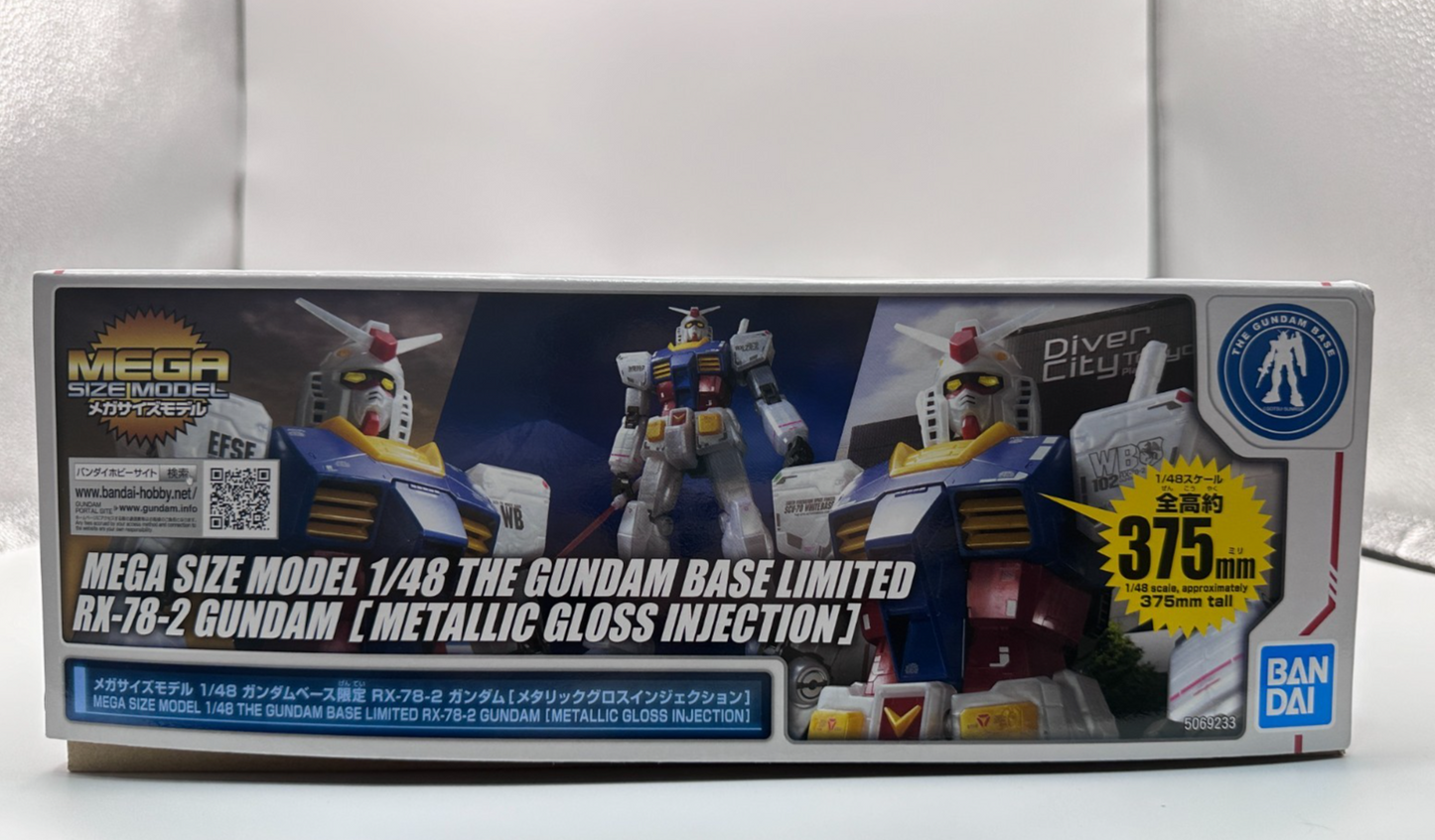 Bandai Mega Size 1/48 RX-78-2 Gundam Metallic Gloss Injection Base Limited