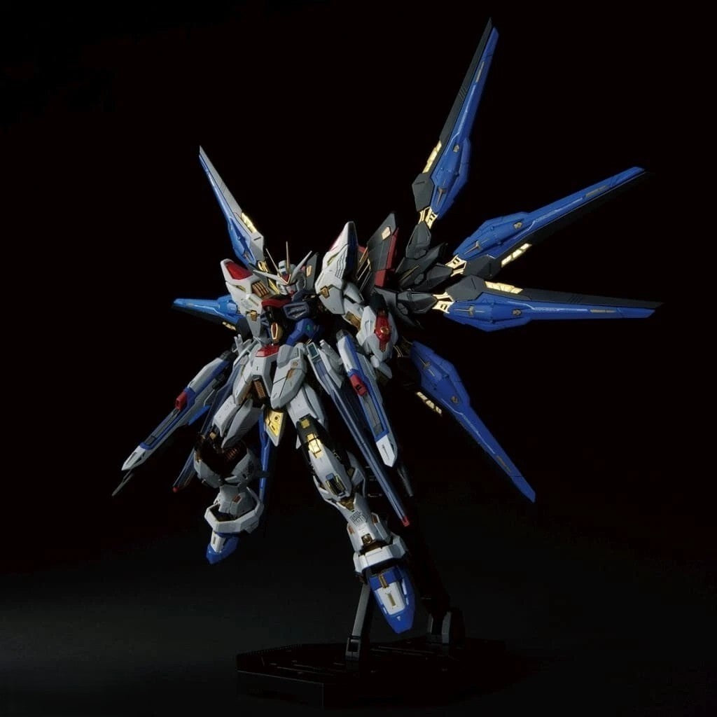 Bandai MGEX 1/100 Strike Freedom Gundam ZGMF-X20A MG Extreme LED Compatible SEED