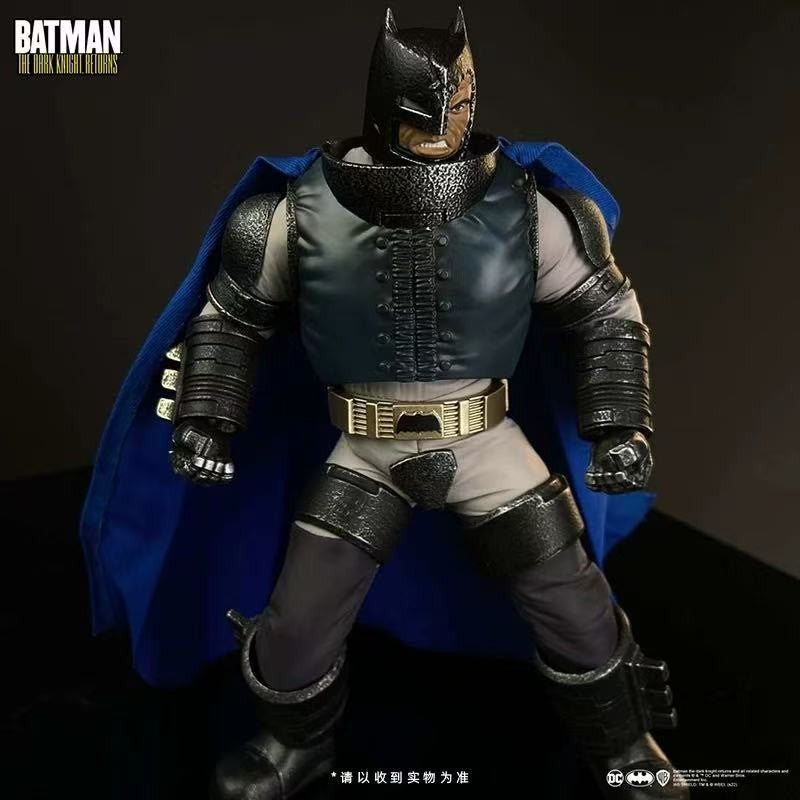 Batman The Dark Knight Returns Armored Batman DAH-049 1/9 Figure Light-Up