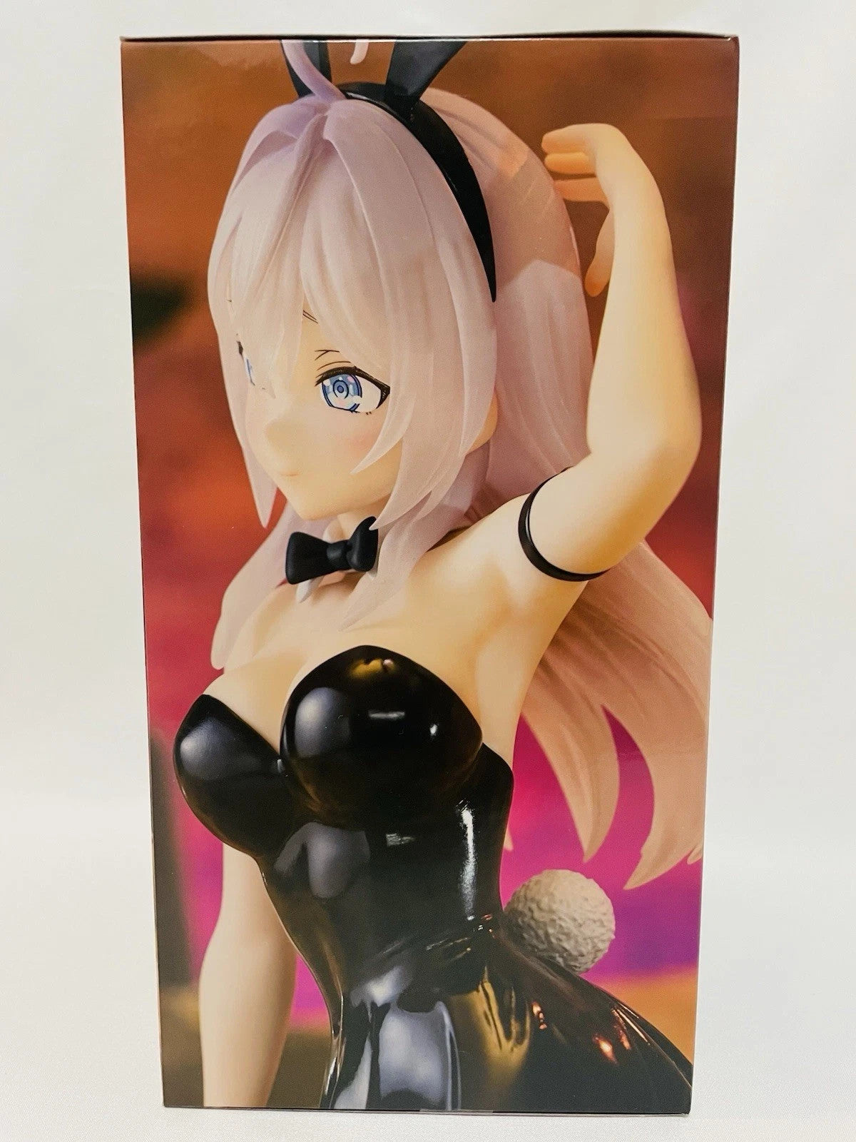 Alya Sometimes Hides Her Feelings in Russian One–Seventh Carat Figure Bunny Ver.