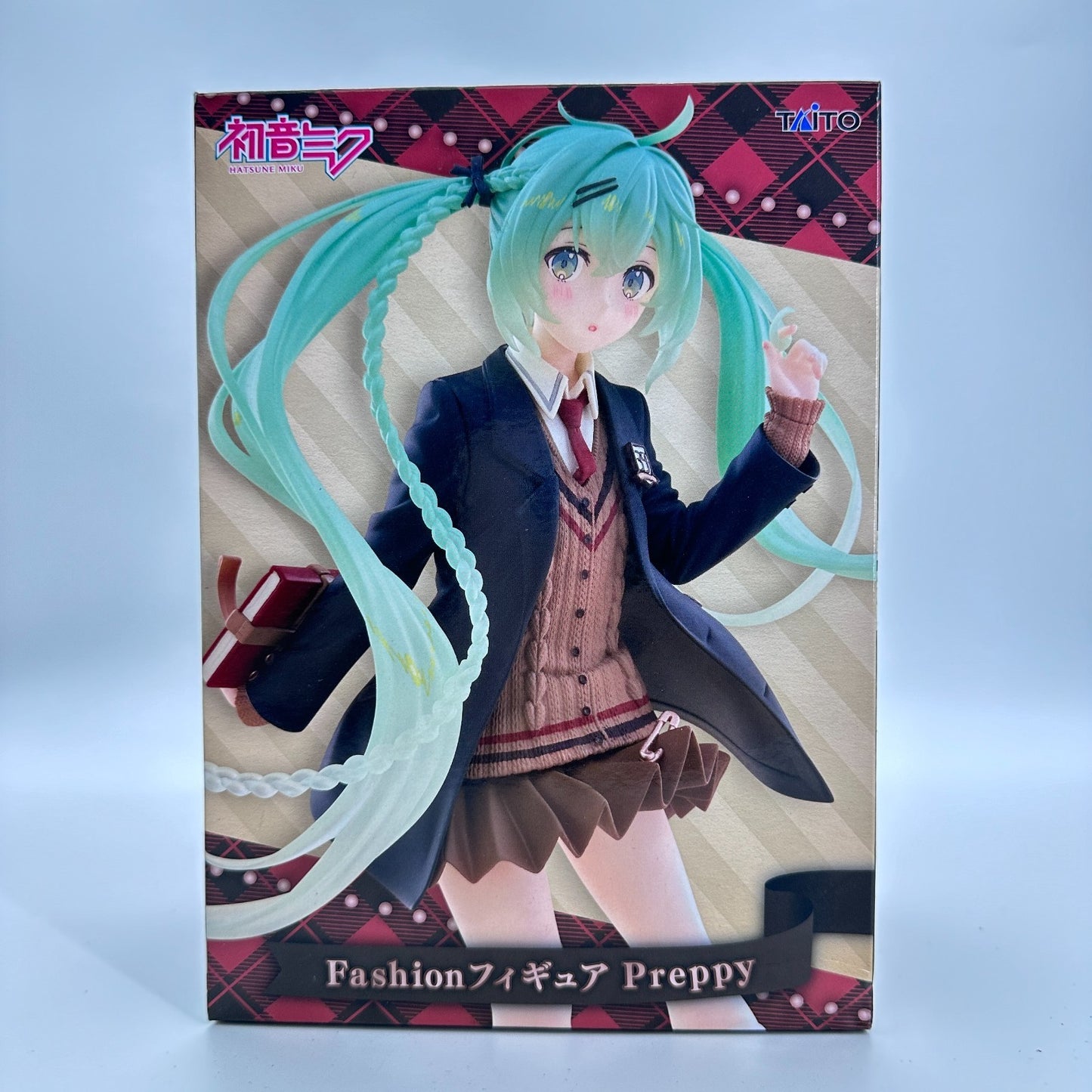 Hatsune Miku Fashion Figure Preppy Ver. | Taito Vocaloid Anime Figure
