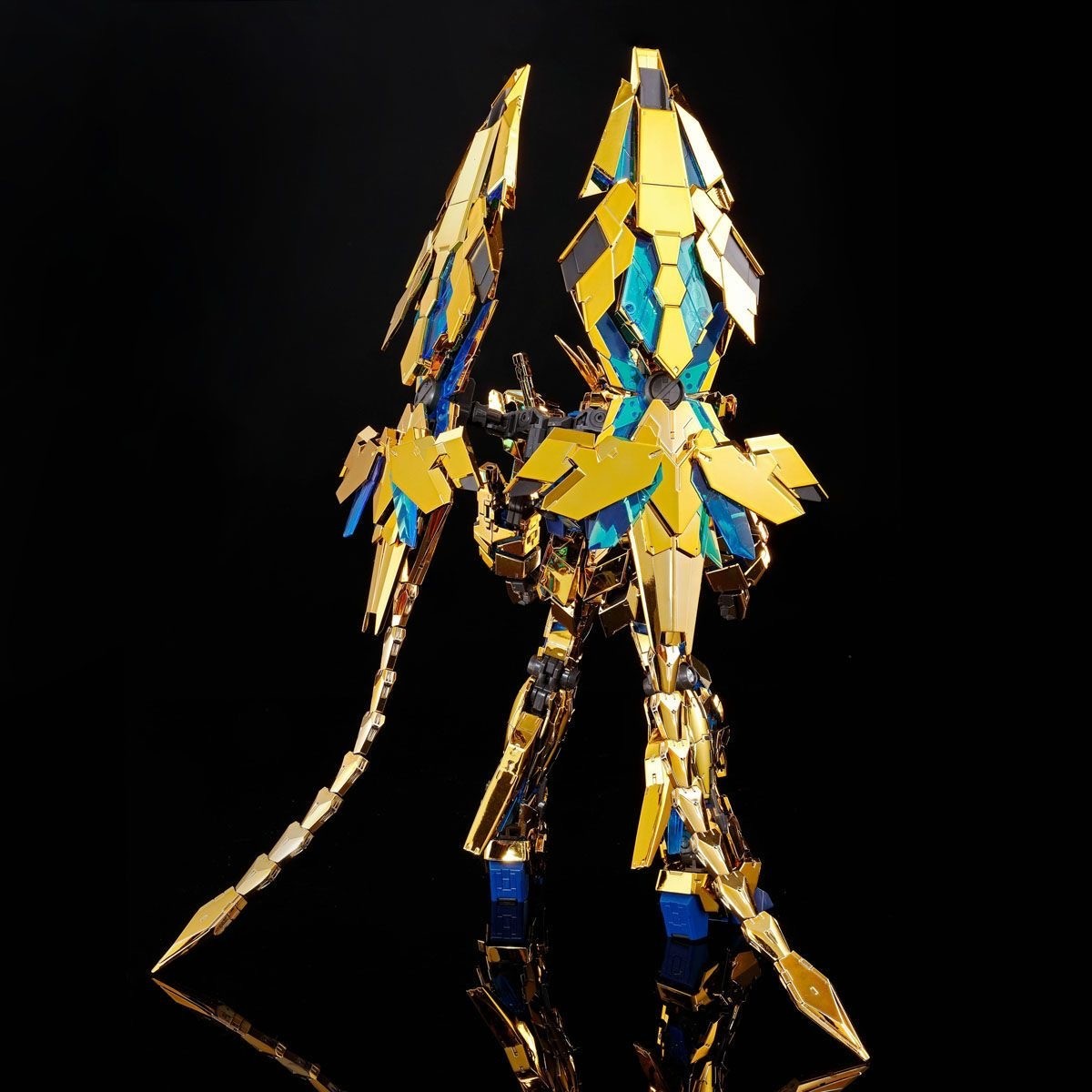 RG Unicorn Gundam 03 Phenex (Narrative Ver.) | Bandai Spirits 1/144 Gold Plated