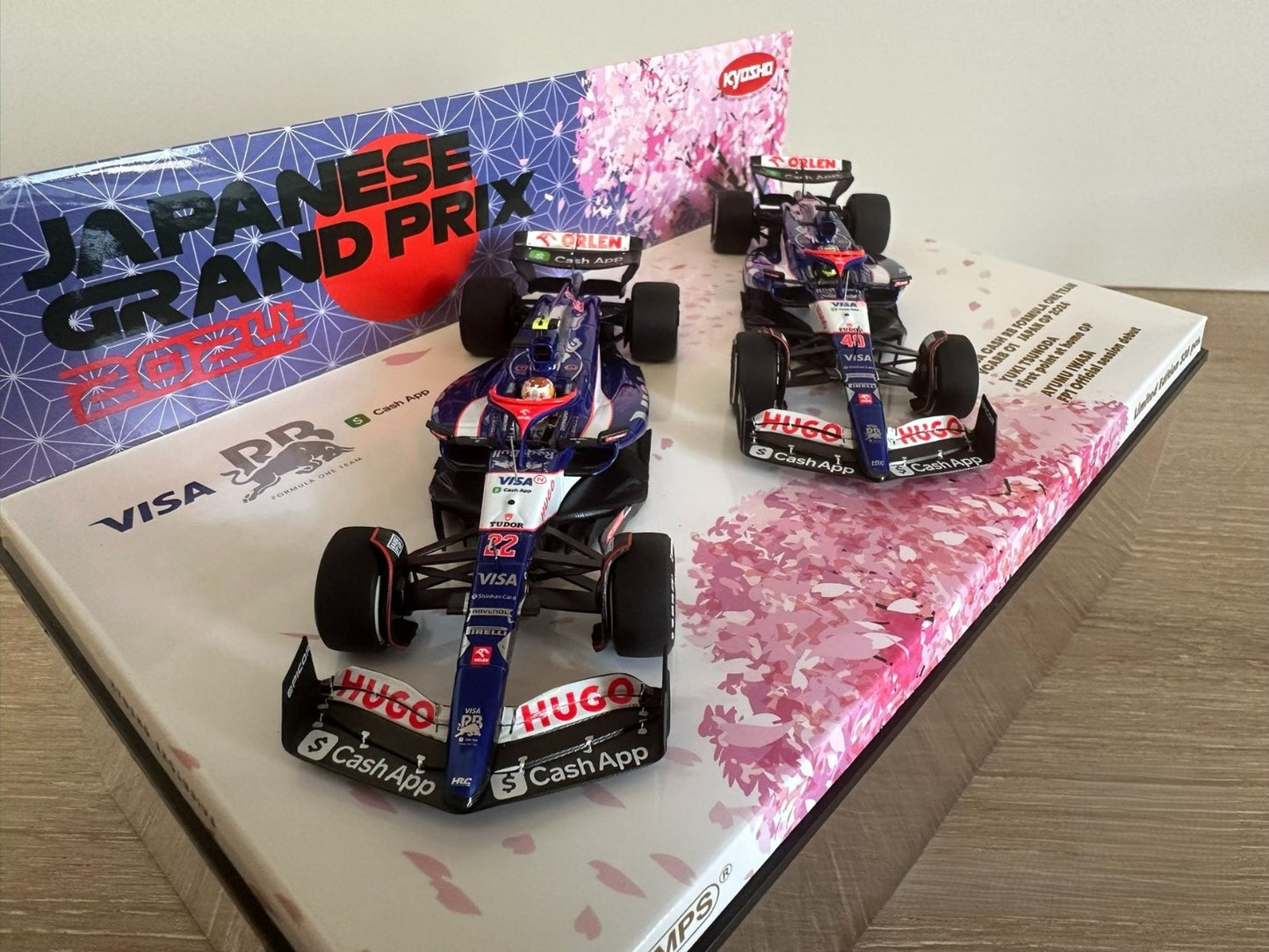 MINICHAMPS Kyosho RB 1/43 F1 Sakura Set Tsunoda Iwasa Limited 336