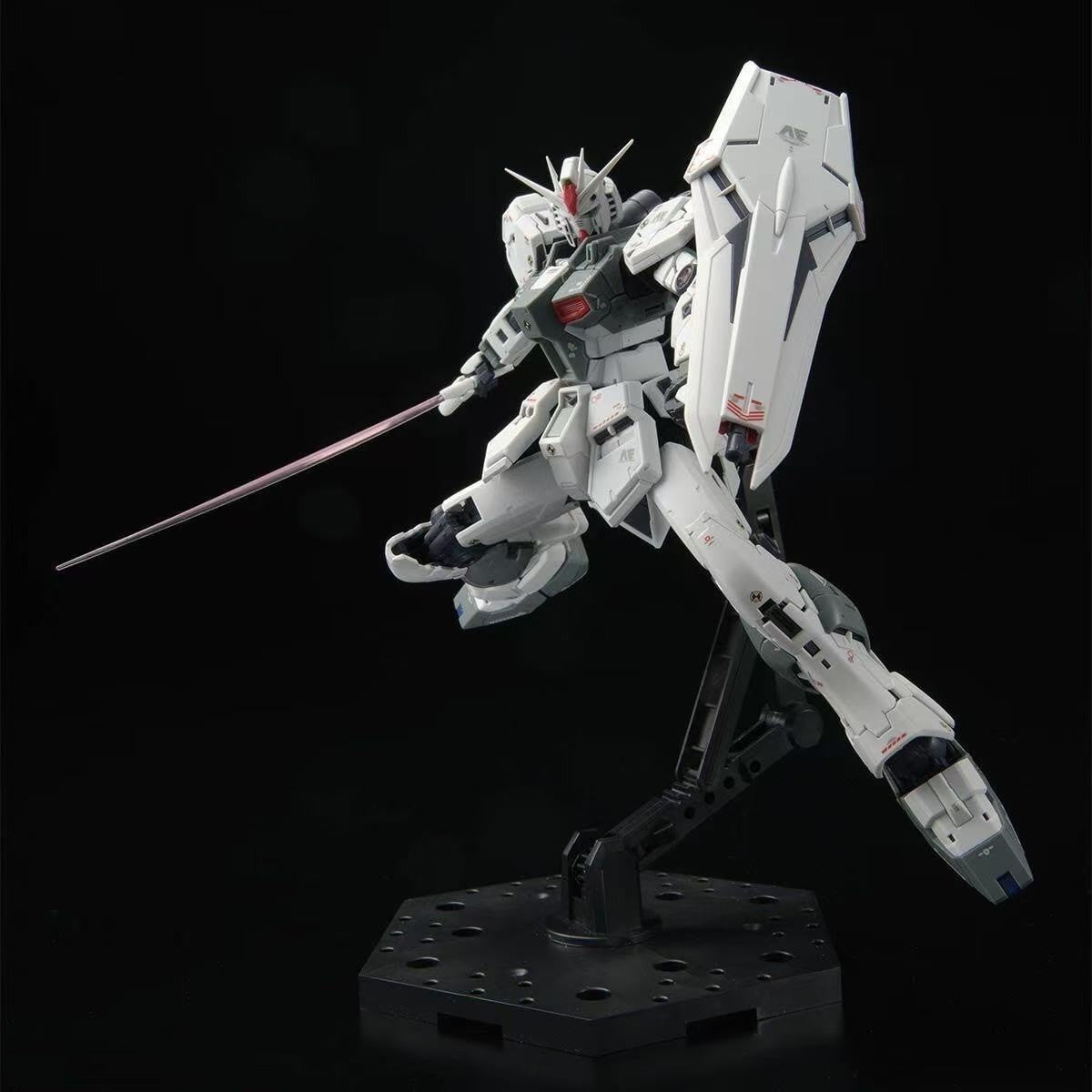 Bandai RG 1/144 RX-93 ν Gundam (First Lot Color Ver.) – Gundam SIDE-F Limited