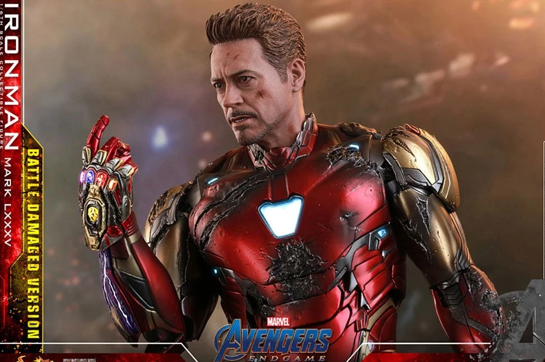 Hot Toys MMS Diecast Iron Man Mark 85 Battle Damaged Endgame