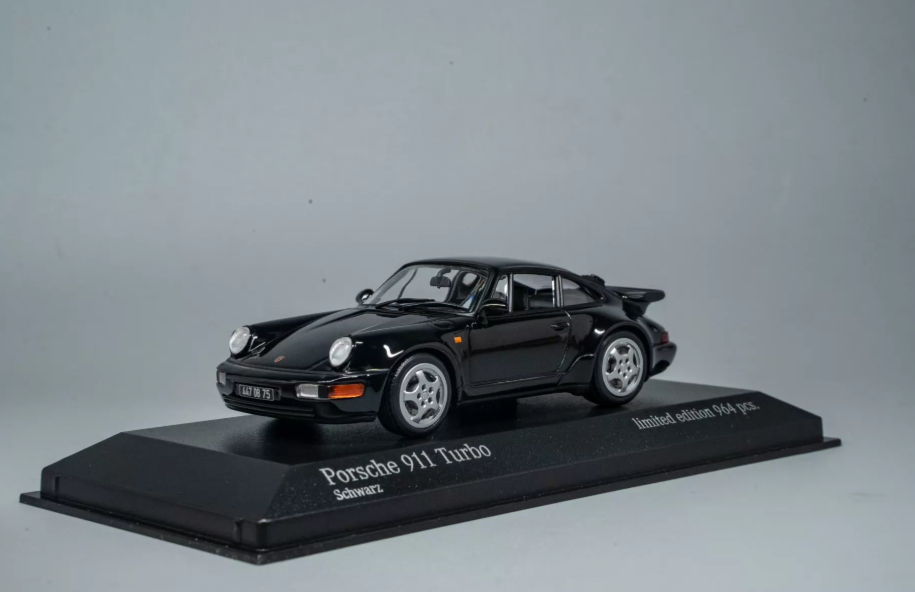Minichamps 1/43 Porsche 911 Turbo 964 Black