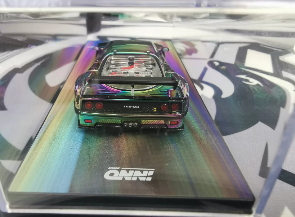 INNO64 1:64 LBWK Ferrari F40 HEC 2024 Iridescent Chase
