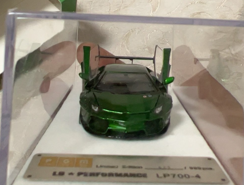 PGM 1/64 Lamborghini LP700 LB Electro Green