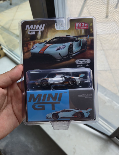 MINI GT 359 Ford GT Mk II Blue Orange Chase 1/64
