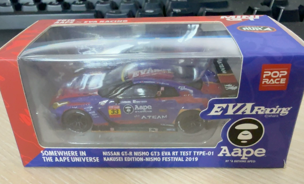 MINI GT 173 Aape x EVA Racing Nissan GT-R R35 GT3