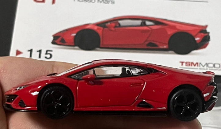 MINIGT 1/64 Lamborghini Huracán EVO Rosso Mars #115