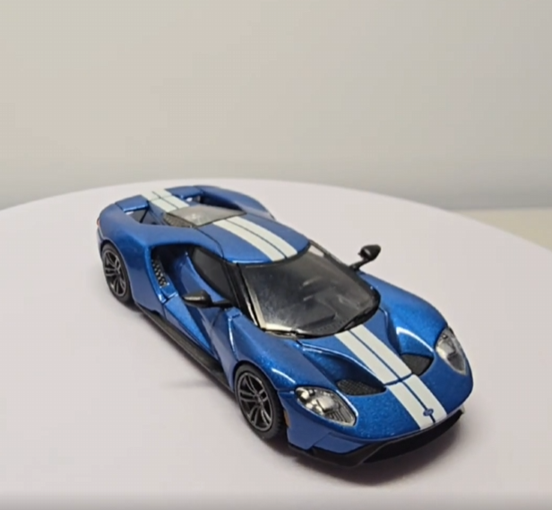 MINI GT 249 Ford GT Liquid Blue with White Stripes
