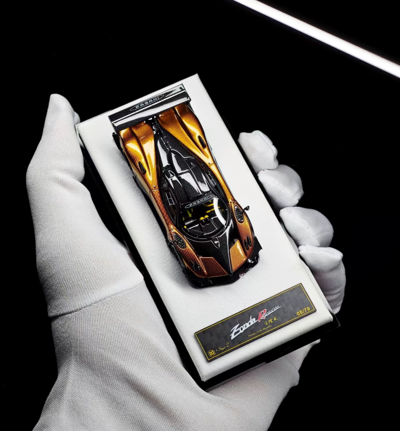 DMH x SuperZ 1/64 Pagani Zonda R Evo Nordic Gold Carbon