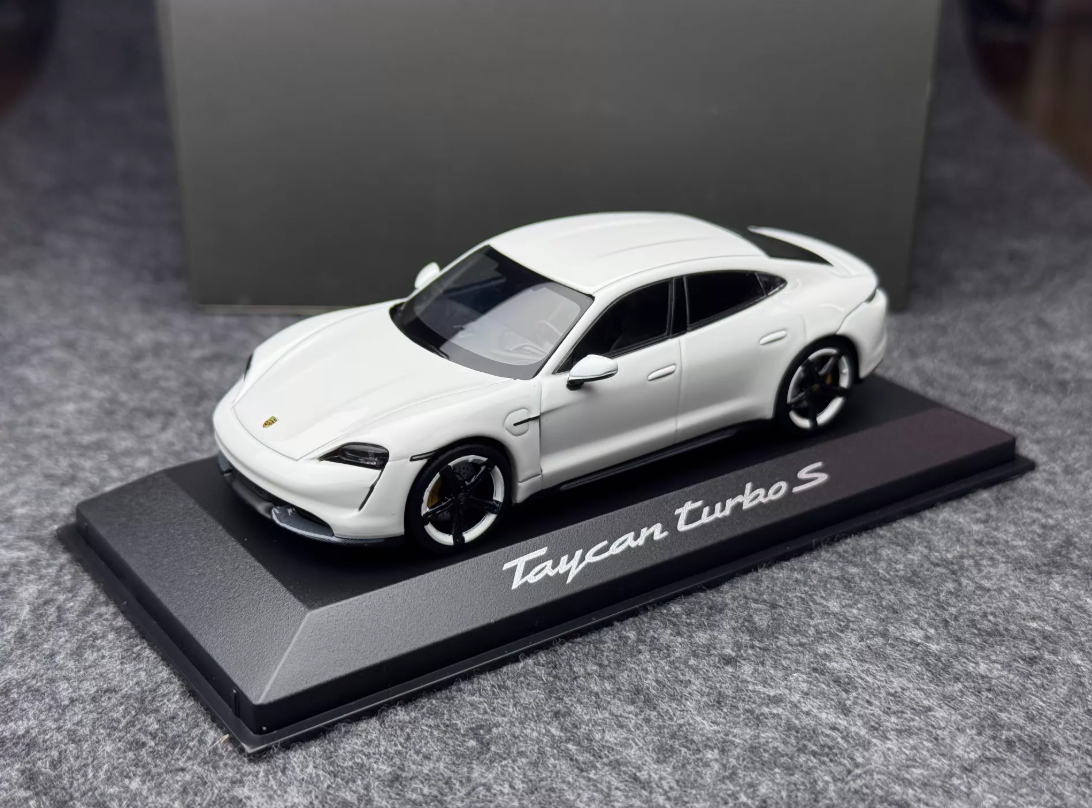 Porsche Original 1/43 Taycan Turbo S White Diecast Model Car by Minichamps