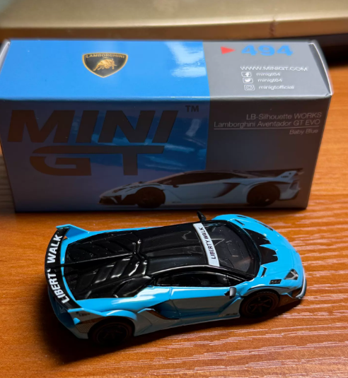 MINI GT 494 LB-Silhouette Lamborghini Aventador GT EVO Baby Blue