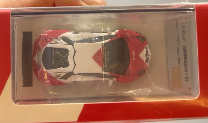 PGM 1/64 LBWK LP700-4 Marlboro Limited Edition