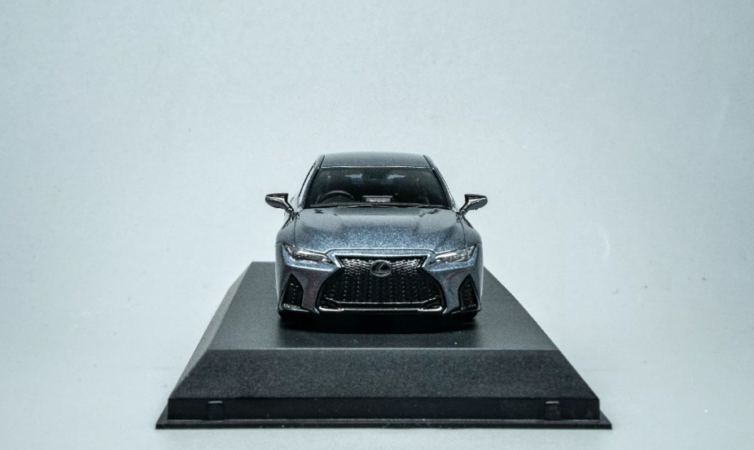 Kyosho 1/43 Lexus IS500 F SPORT Performance Rare Diecast Model