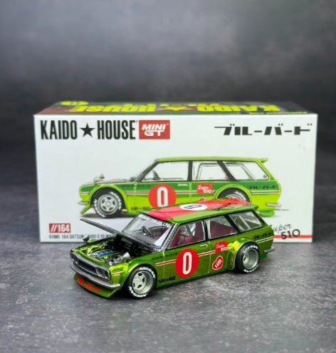 KAIDO HOUSE MINI GT 1/64 Datsun 510 Wagon Chrome Green