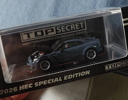 TOP SECRET 1:64 Nissan GT-R R35 2026 HEC Special Edition