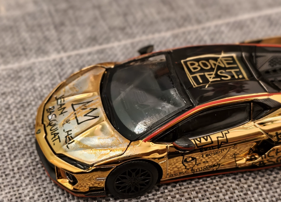 TH 1/64 Lamborghini Temerario Basquiat Gold Edition HEC Exclusive