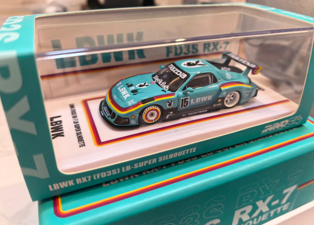 INNO 1:64 Mazda RX-7 FD3S LBWK Super Silhouette Tiffany Blue HEC Edition