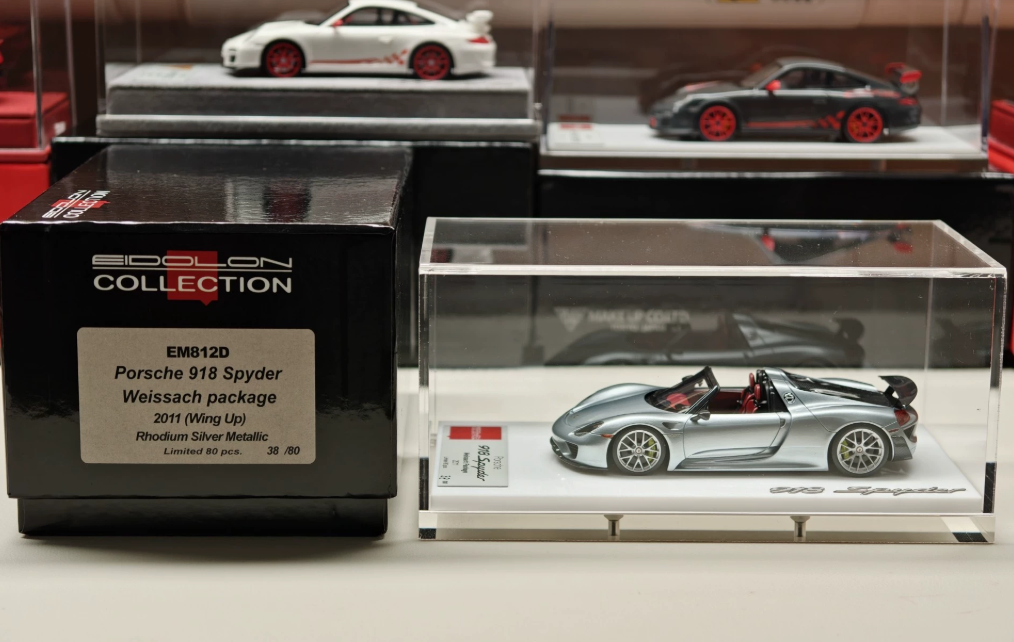 Makeup 1/43 Porsche 918 Spyder Weissach Rhodium Silver Red EM812D