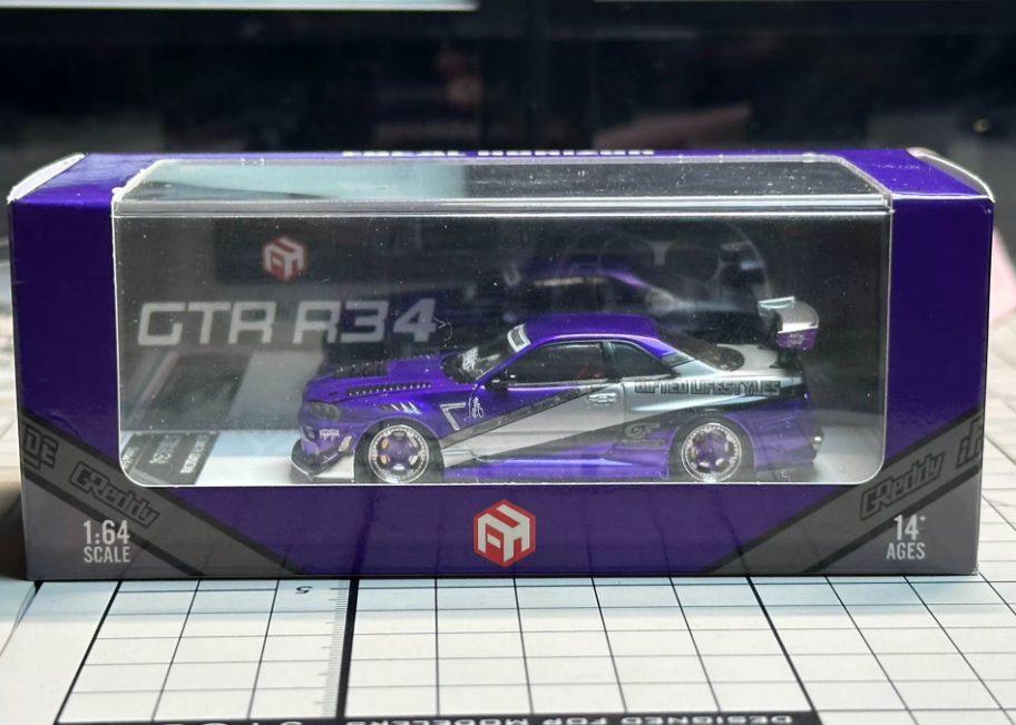 FH 1/64 Nissan Skyline GT-R R34 Violet Storm Livery