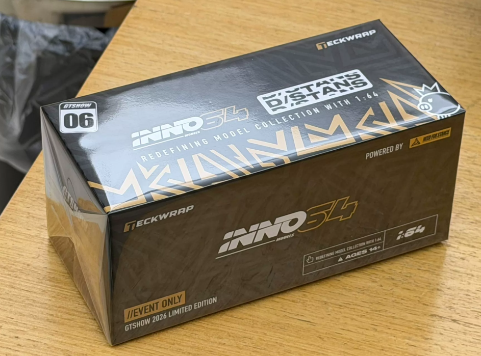 INNO 1:64 GTR R32 Shawn Yue GT SHOW 2026 Limited Black Gold Diecast Model