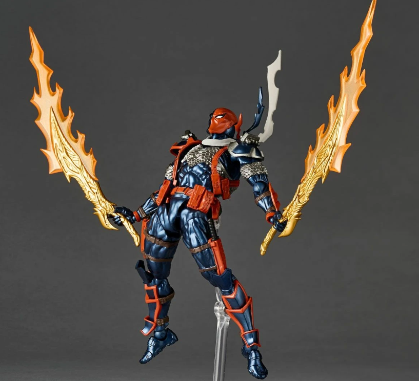 Kaiyodo Revoltech Amazing Yamaguchi DC Deathstroke Ver.1.5