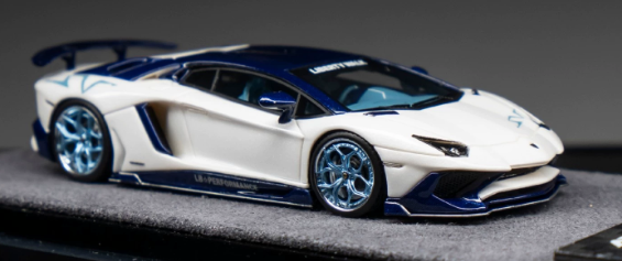 Tardis 1/64 Lamborghini Aventador LP750-4 SV 89 Custom
