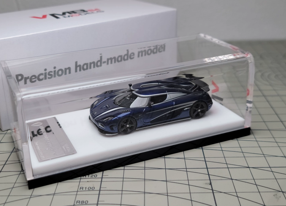VMB 1/64 Koenigsegg Agera R Full Carbon Blue Resin Model