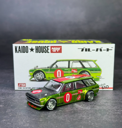 KAIDO HOUSE MINI GT 1/64 Datsun 510 Wagon Chrome Green