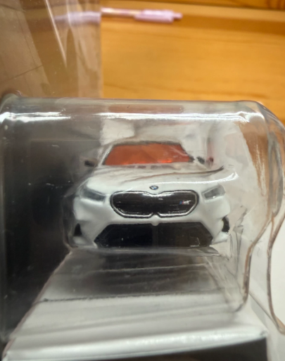 MINI GT 1092 BMW M5 Alpine White Blister Chase 1/64