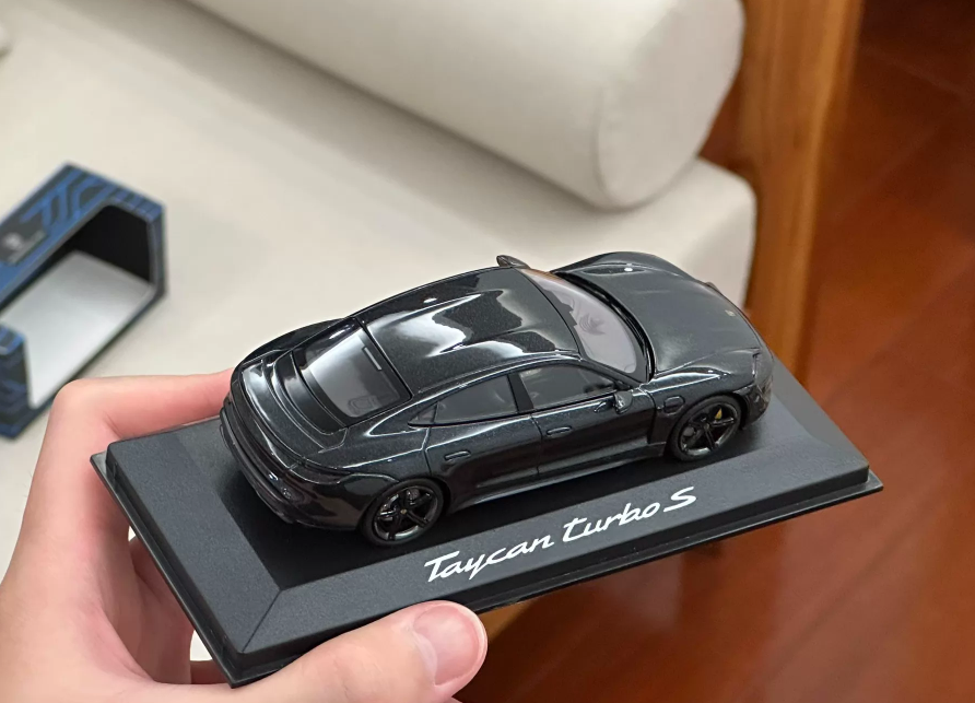 Minichamps 1:43 Porsche Taycan Turbo S IAA 2019 Special Ed Volcanic Grey
