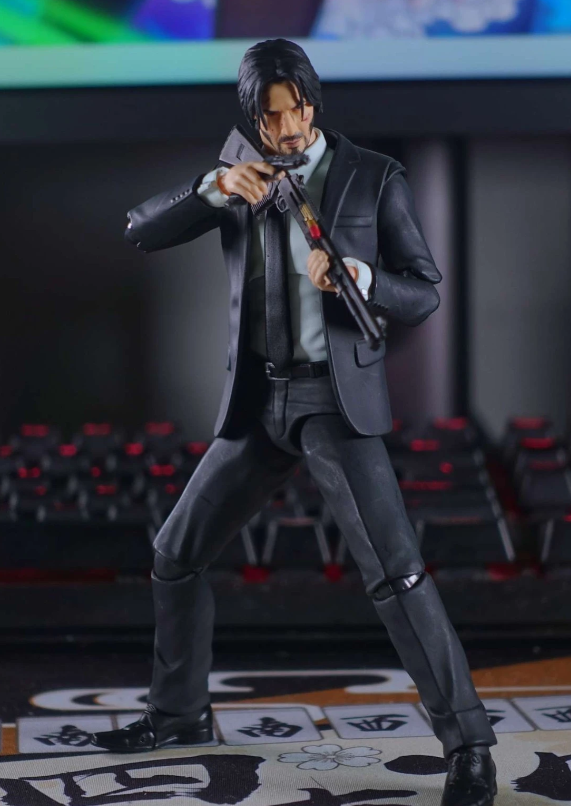 MAFEX No.085 John Wick Chapter 2 Keanu Reeves Action Figure